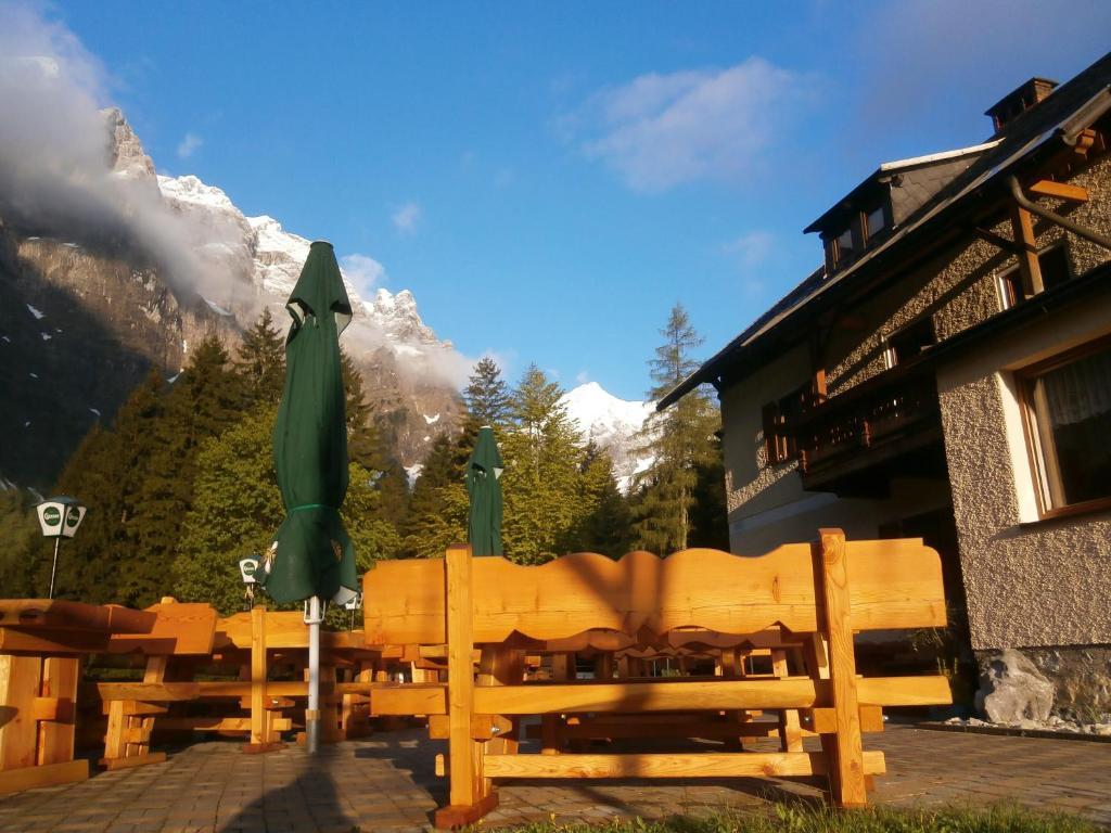 فندق Plöckenفي  Gasthof Untere Valentinalm المظهر الخارجي الصورة